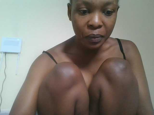 nudevelvet live cam on BongaCams