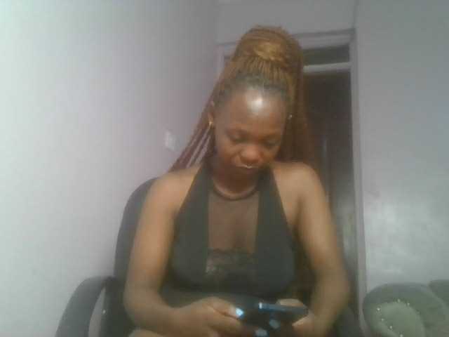 nudevelvet live cam on BongaCams
