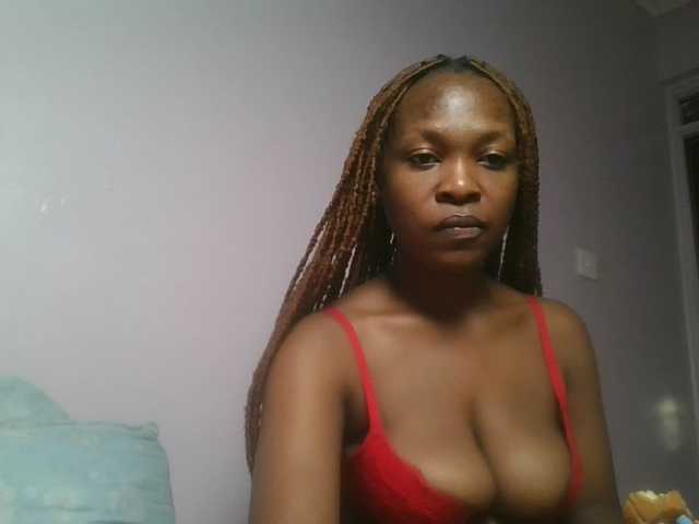 nudevelvet live webcam show