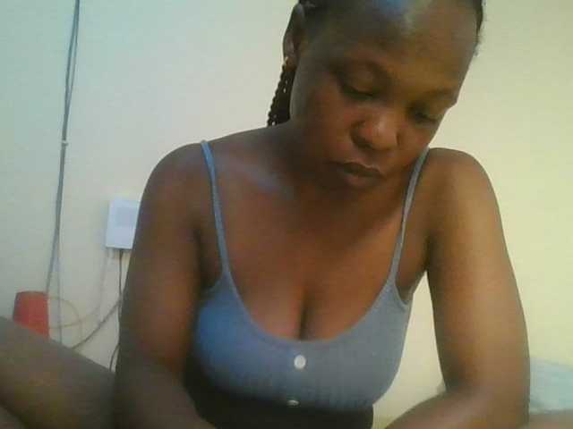 nudevelvet live cam on BongaCams