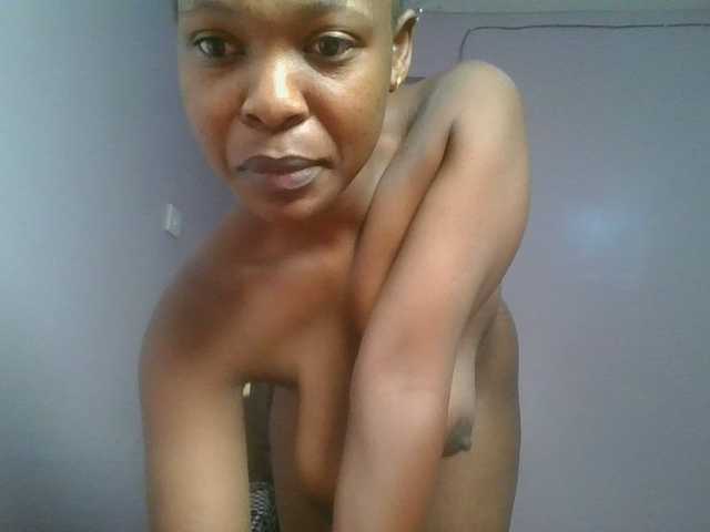 nudevelvet live cam on BongaCams