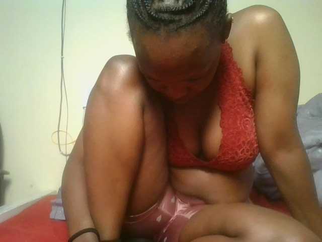 nudevelvet live cam on BongaCams