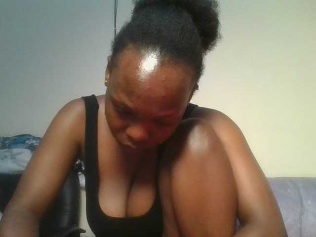 nudevelvet live cam on BongaCams