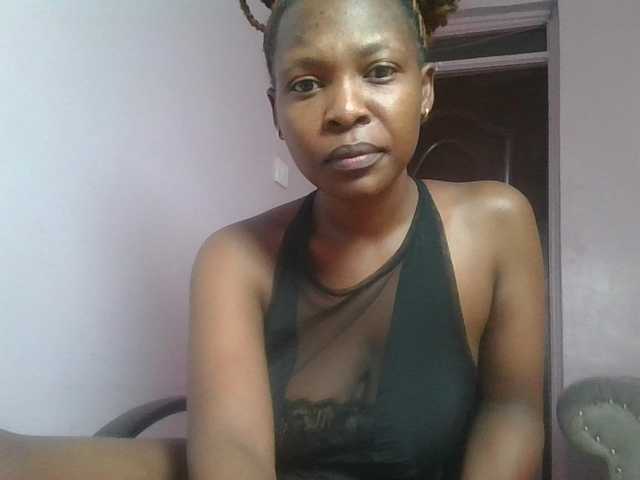 nudevelvet live cam on BongaCams