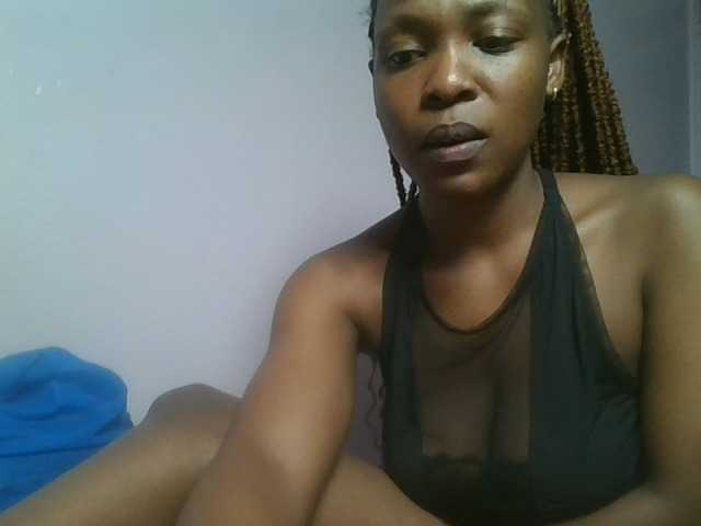 nudevelvet live cam on BongaCams