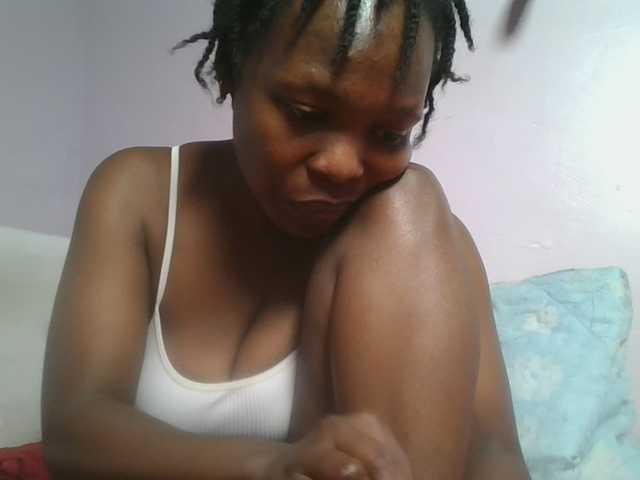 nudevelvet live cam on BongaCams