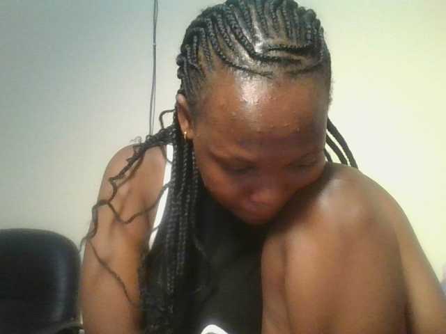 nudevelvet live cam on BongaCams