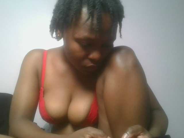 nudevelvet live cam on BongaCams