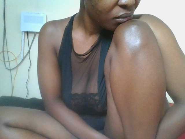 nudevelvet live cam on BongaCams