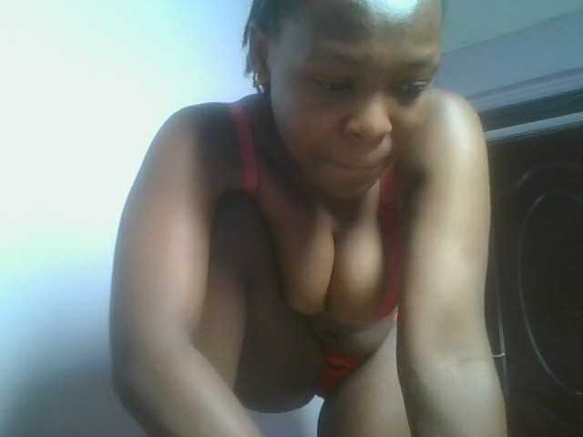 nudevelvet live cam on BongaCams