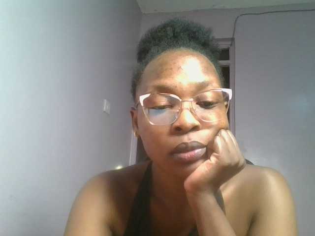 nudevelvet live cam on BongaCams