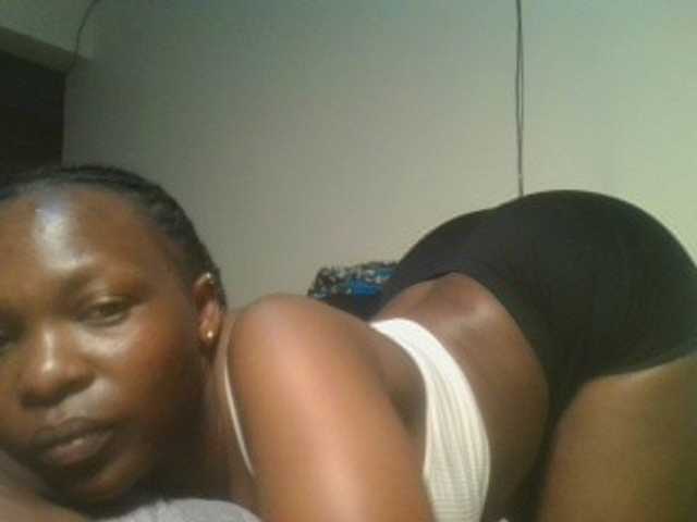 nudevelvet live cam on BongaCams
