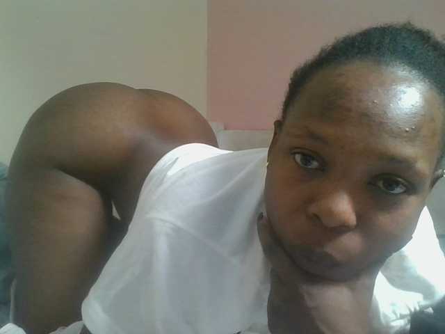nudevelvet live cam on BongaCams