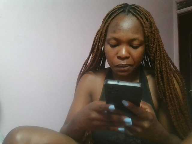nudevelvet live webcam show