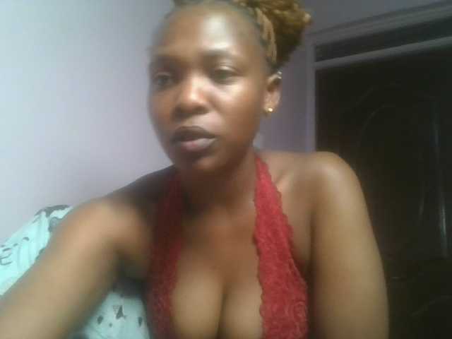 nudevelvet live cam on BongaCams