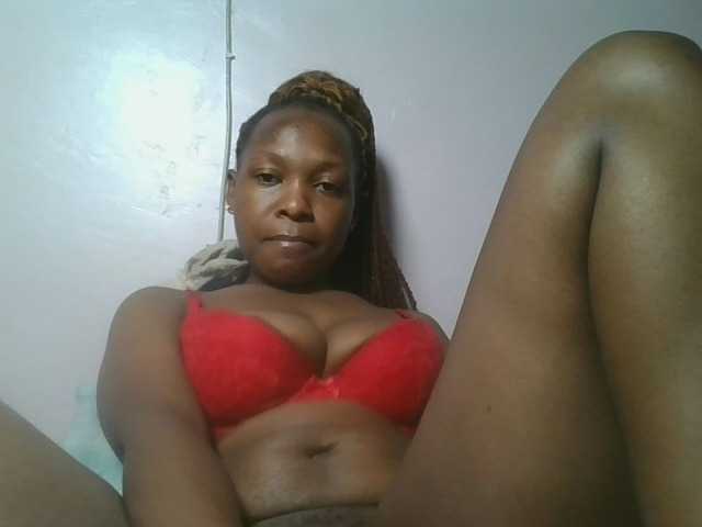 nudevelvet live cam on BongaCams