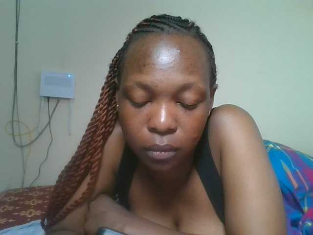 nudevelvet live cam on BongaCams