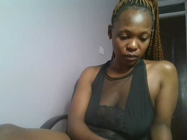 nudevelvet live cam on BongaCams