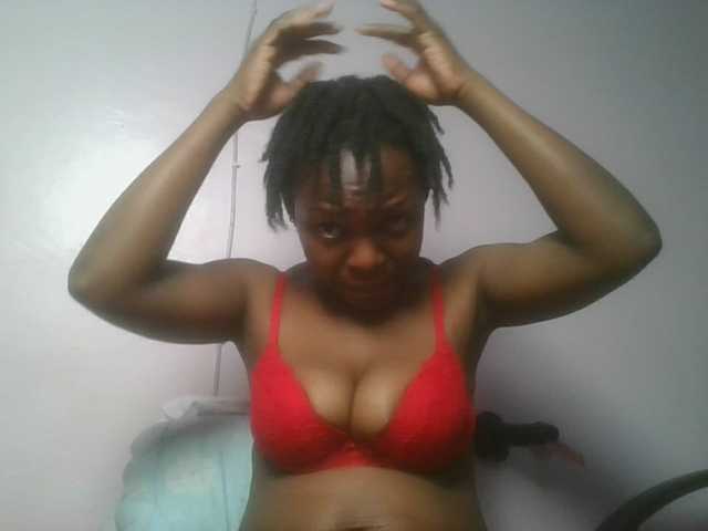 nudevelvet live cam on BongaCams