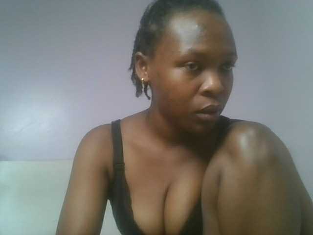 nudevelvet cam belle