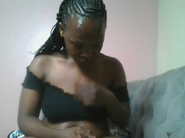 nudevelvet live cam on BongaCams