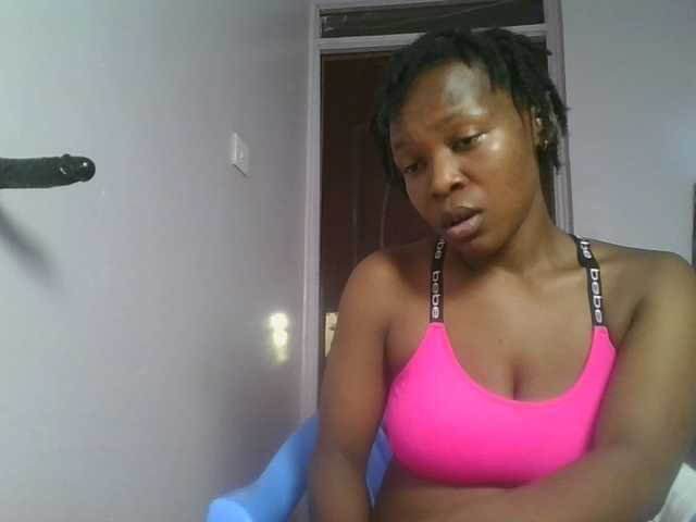nudevelvet live cam on BongaCams