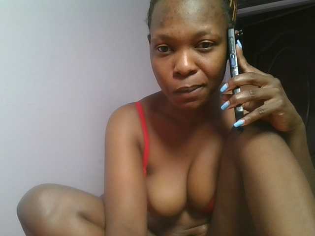 nudevelvet live webcam show