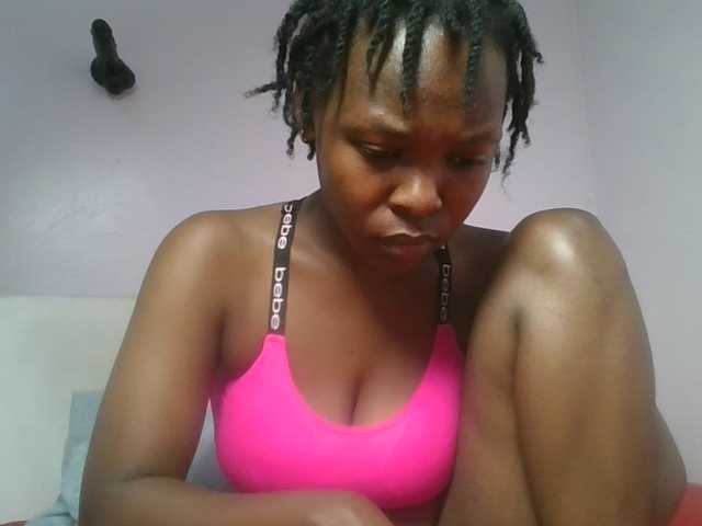nudevelvet live cam on BongaCams