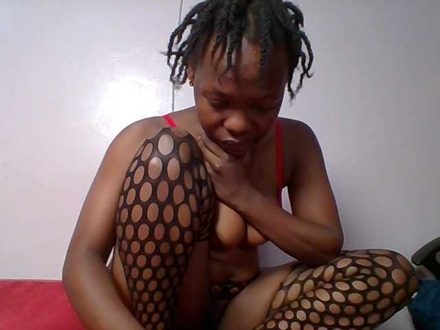 nudevelvet live cam on BongaCams