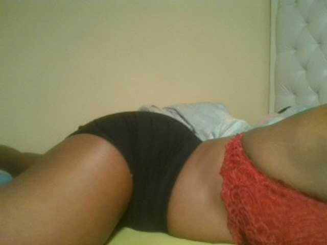 nudevelvet live cam on BongaCams