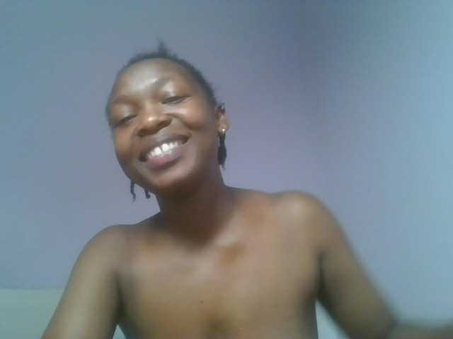 nudevelvet live cam on BongaCams