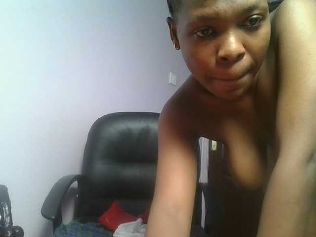 nudevelvet live cam on BongaCams