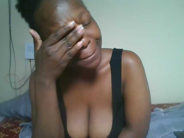 nudevelvet live cam on BongaCams