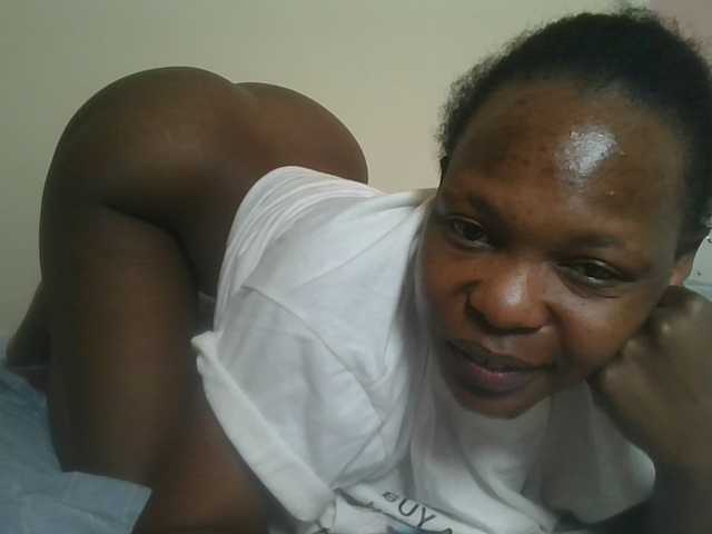 nudevelvet live cam on BongaCams