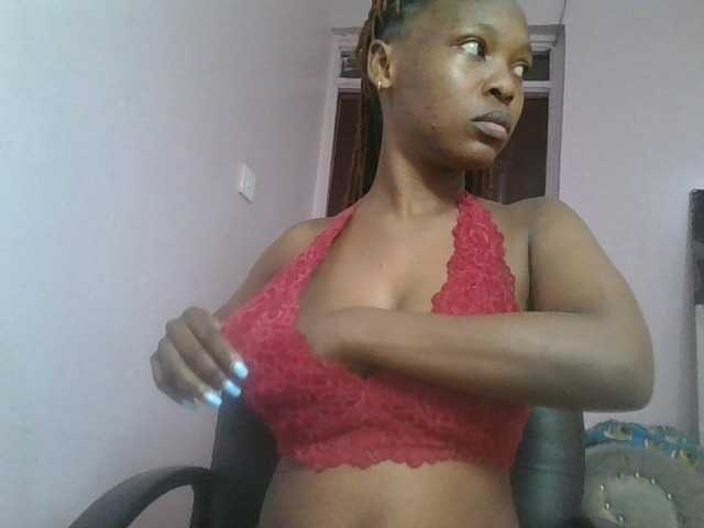 nudevelvet live cam on BongaCams
