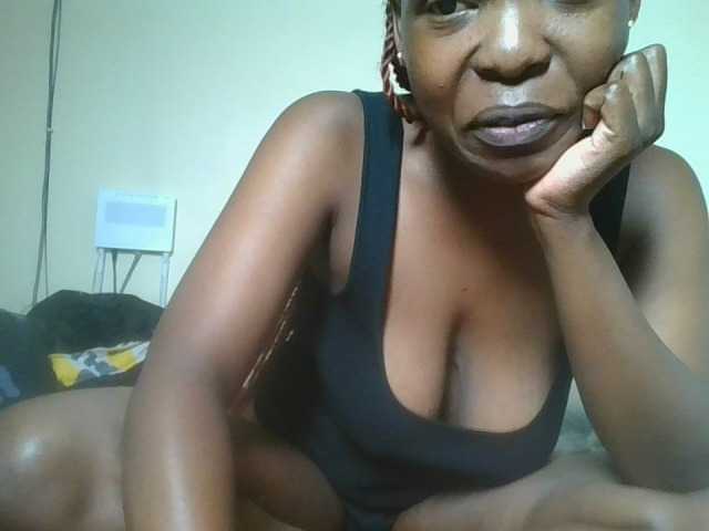 nudevelvet live cam on BongaCams