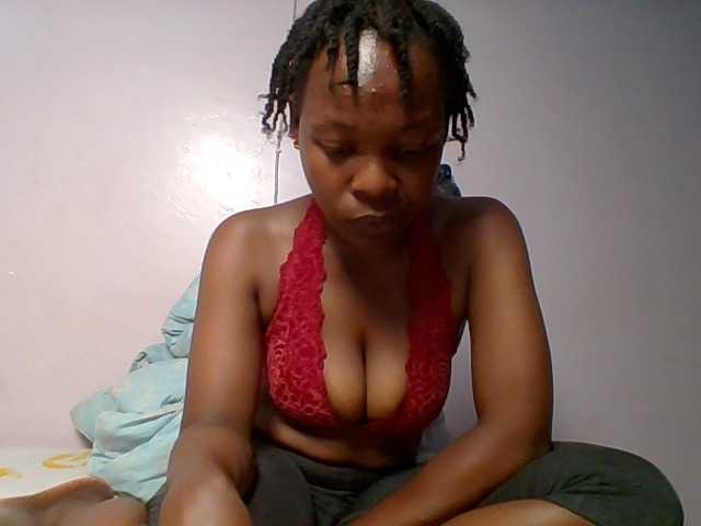 nudevelvet live cam on BongaCams