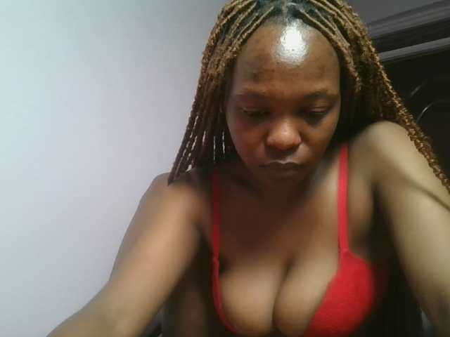 nudevelvet live webcam show