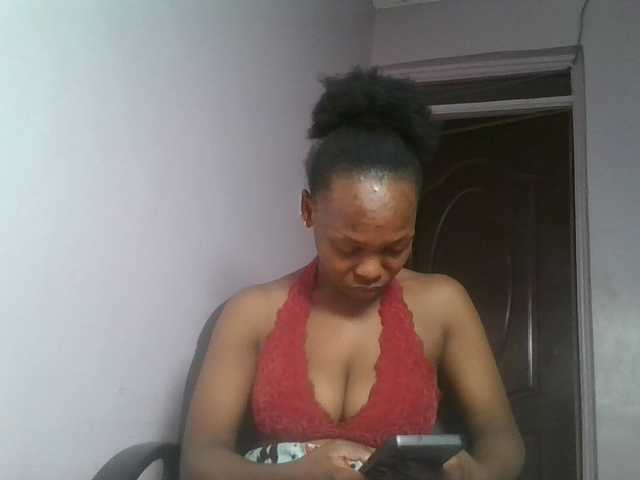 nudevelvet live cam on BongaCams