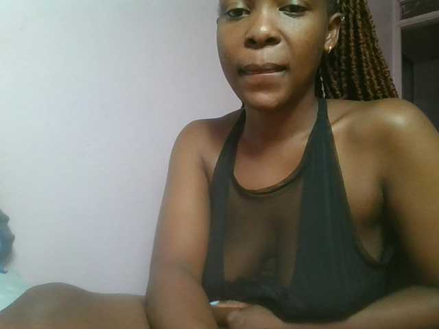 nudevelvet cam belle