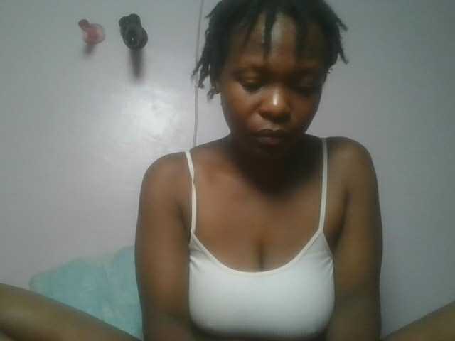 nudevelvet live cam on BongaCams