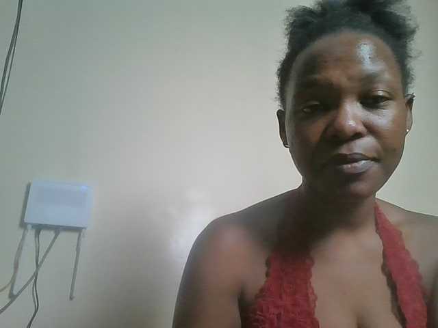 nudevelvet live cam on BongaCams
