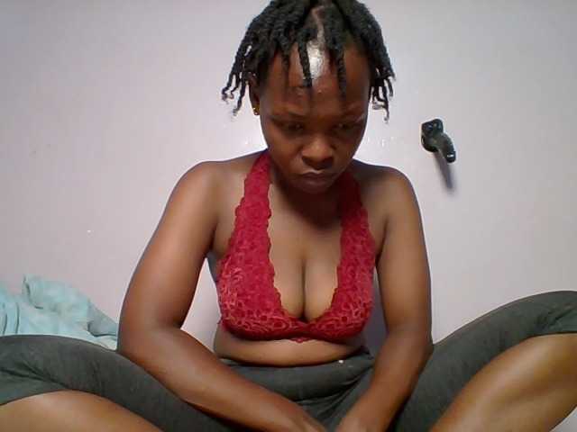 nudevelvet live cam on BongaCams