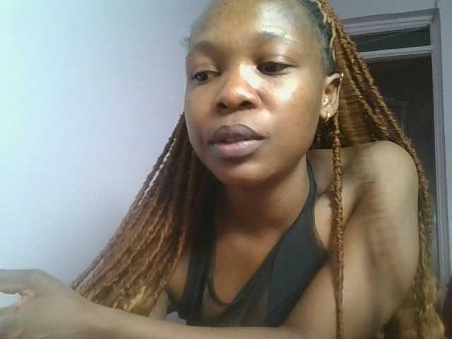nudevelvet live cam on BongaCams