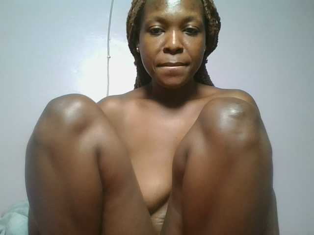nudevelvet live webcam show