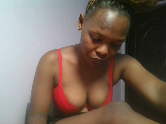 nudevelvet live webcam show