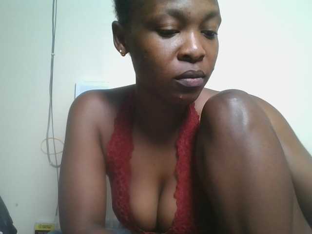 nudevelvet live cam on BongaCams