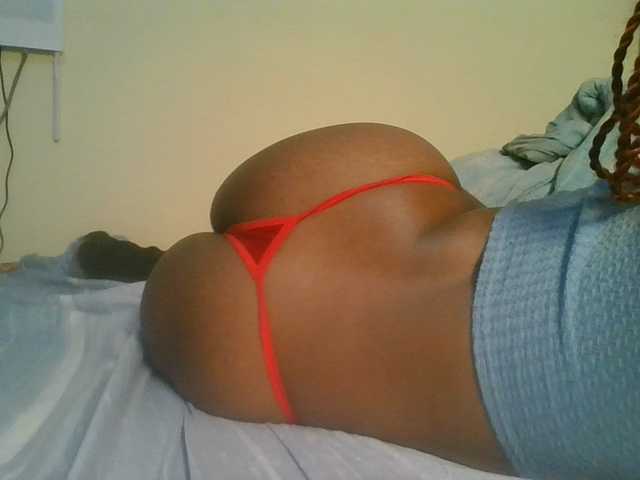 nudevelvet live cam on BongaCams