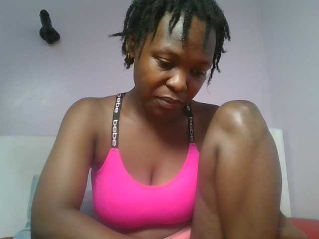 nudevelvet live cam on BongaCams