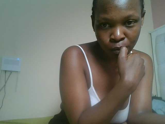 nudevelvet live cam on BongaCams